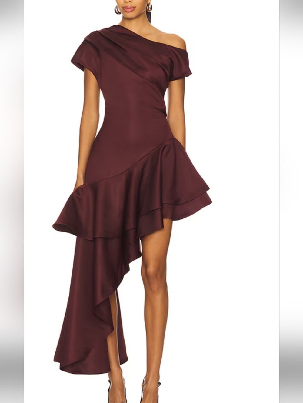 Elliatt Livia gorgeous gown with a One-Shoulder Ruffle in berry size M NWTS